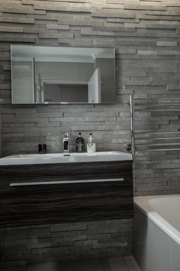 Appartamento Luxurious Loft With Amazing View Of Table Mountain Città del Capo Esterno foto
